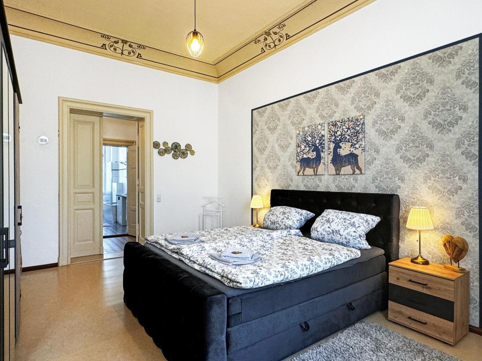 Ferienwohnung Villa Nieske - Jugendstil Denkmal, Free Wlan & Parken, Self Check-In, Smart-Tv Herzberg  Dış mekan fotoğraf
