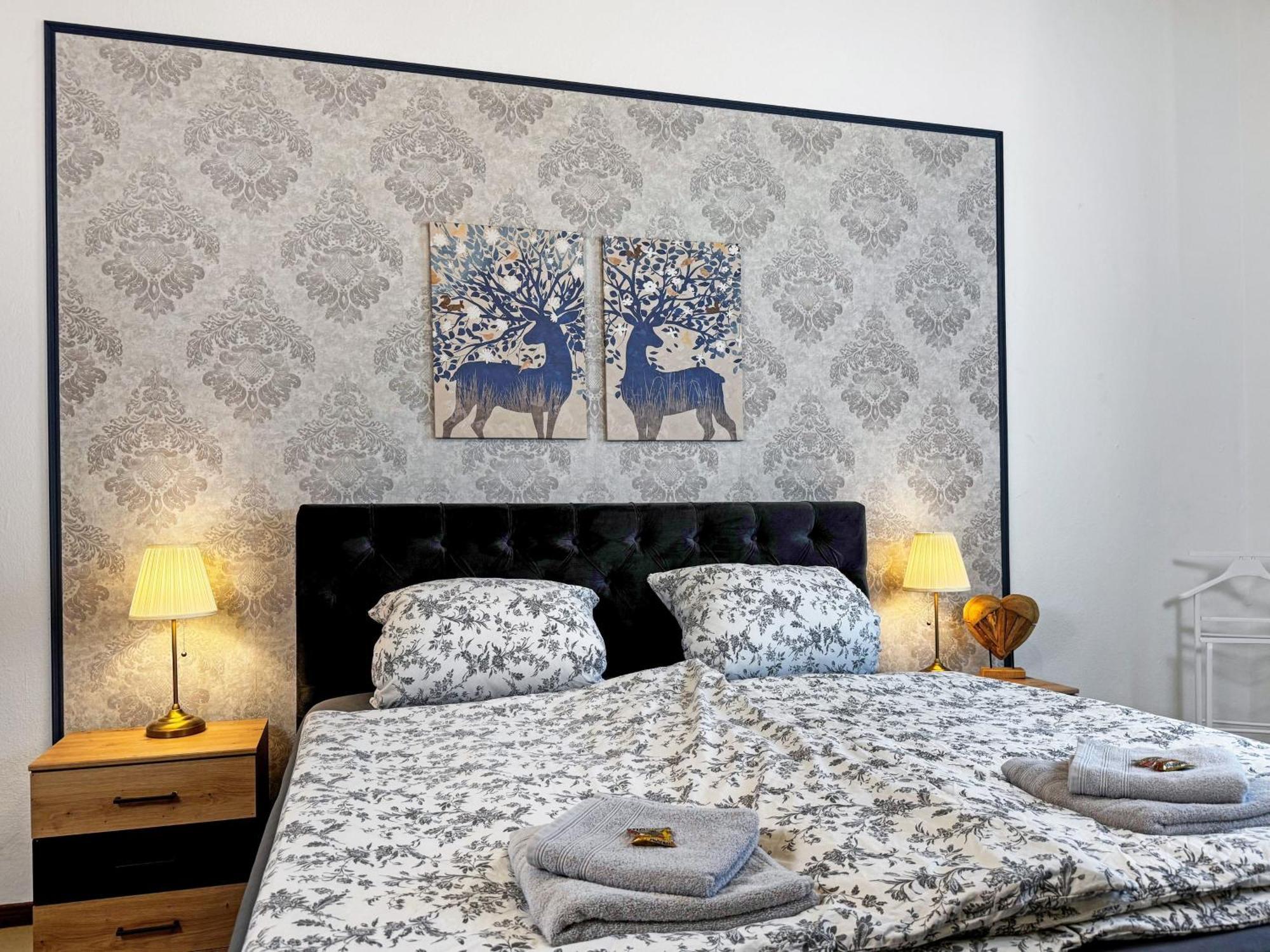 Ferienwohnung Villa Nieske - Jugendstil Denkmal, Free Wlan & Parken, Self Check-In, Smart-Tv Herzberg  Dış mekan fotoğraf